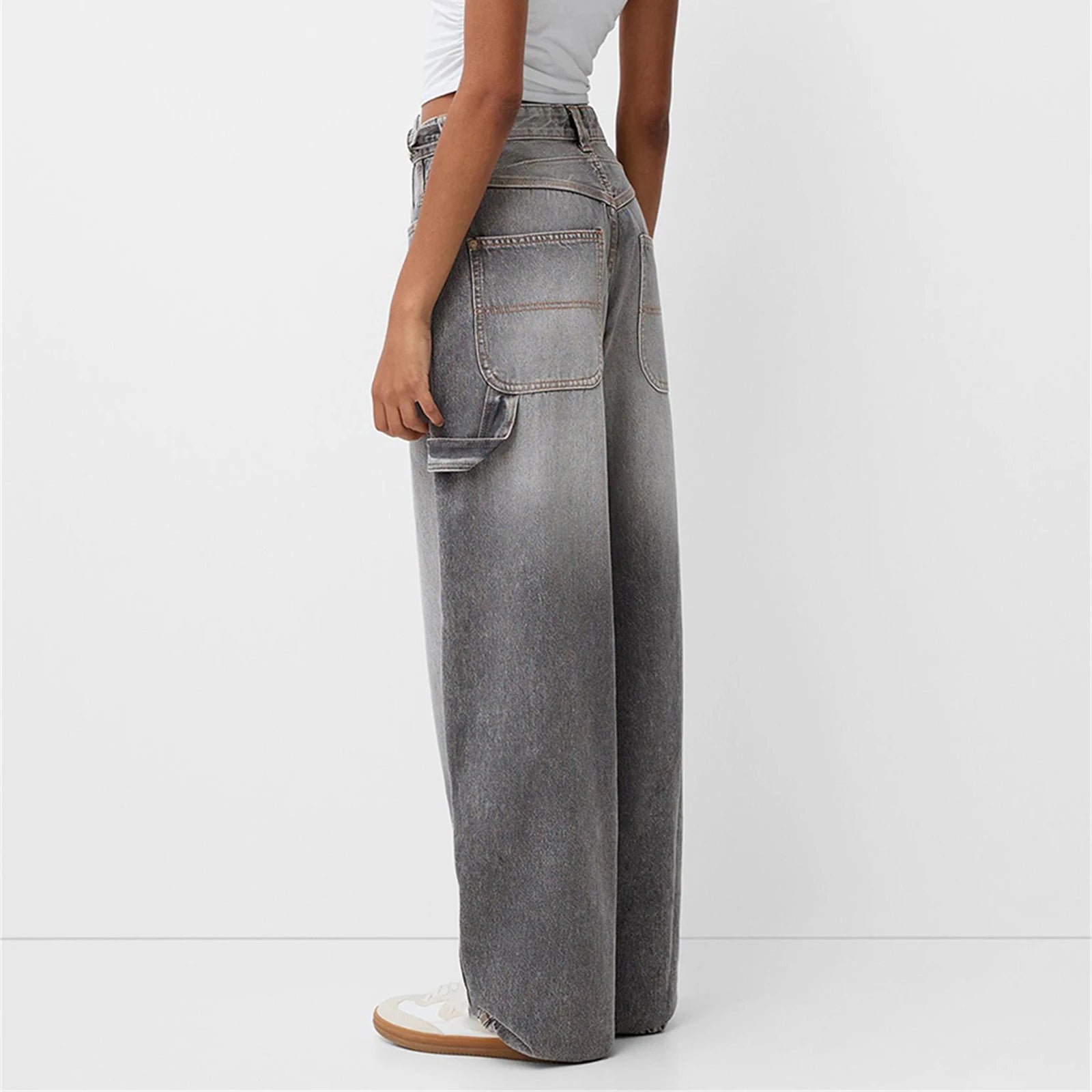Wide-Leg High-Rise Jeans